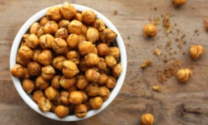 spicy-roasted-chickpeas-food-fanatic